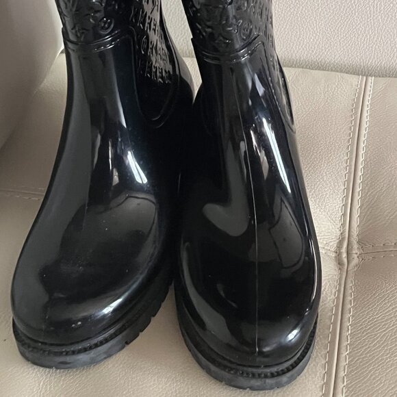 Louis Vuitton Black Monogram Rain Boots, Size EU 38 - Picture 9 of 9